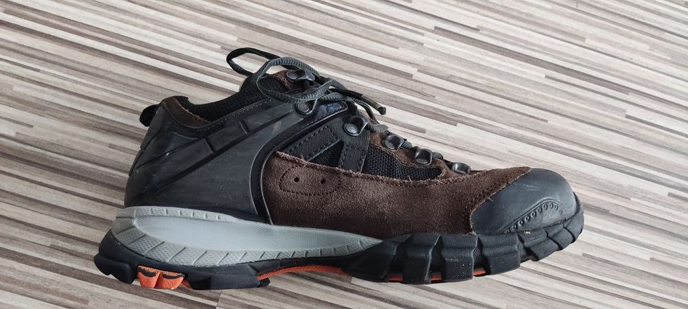 Buty trekkingowe 40 prabos