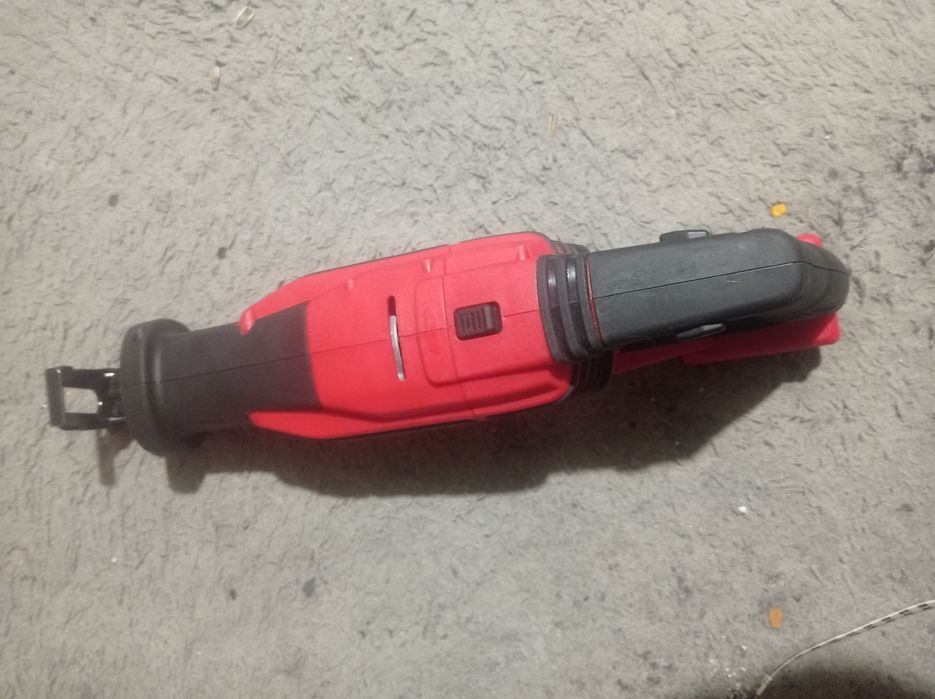 Piła szablasta aku bezszczotkowa einhell professional tp-ap 18/28 Li BL