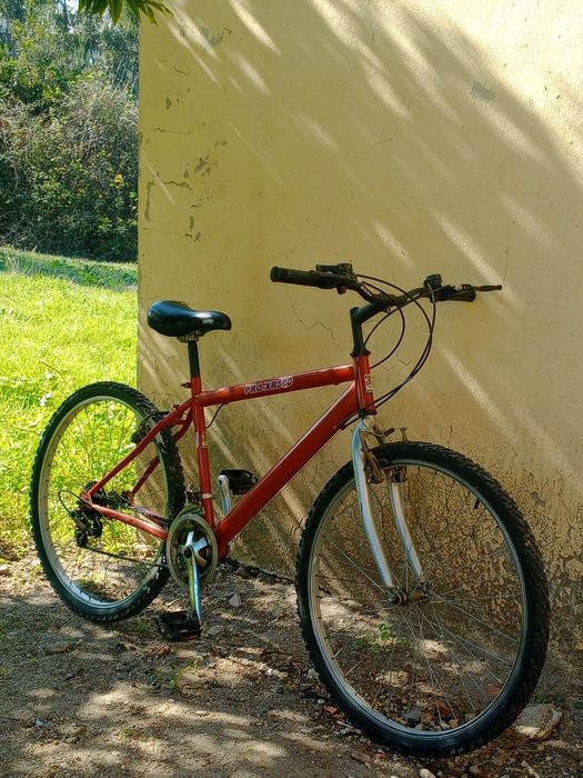 Bicicleta como nova aro 20