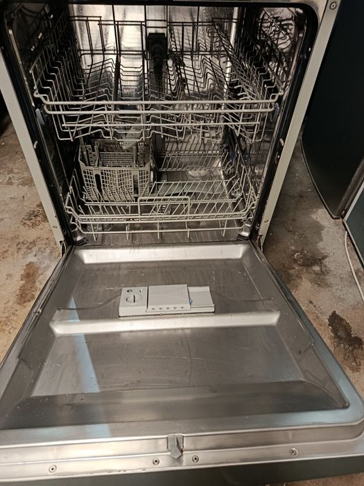 Vendo máquina de lavar louça  Teka A+