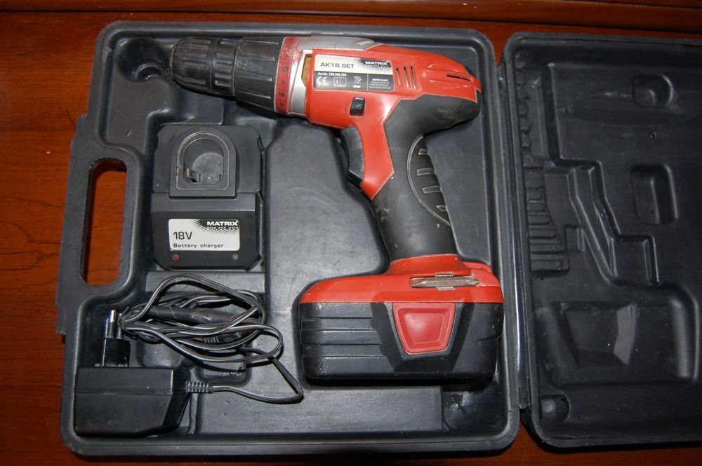 Шуруповерт Matrix (Германия) 18 V