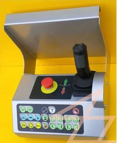 З'єднувач кабельний ввід пульта керування  для спецтехніки Haulotte