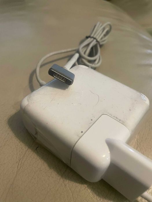 Carregador Original da Apple  30W PARA MACBOOK AIR