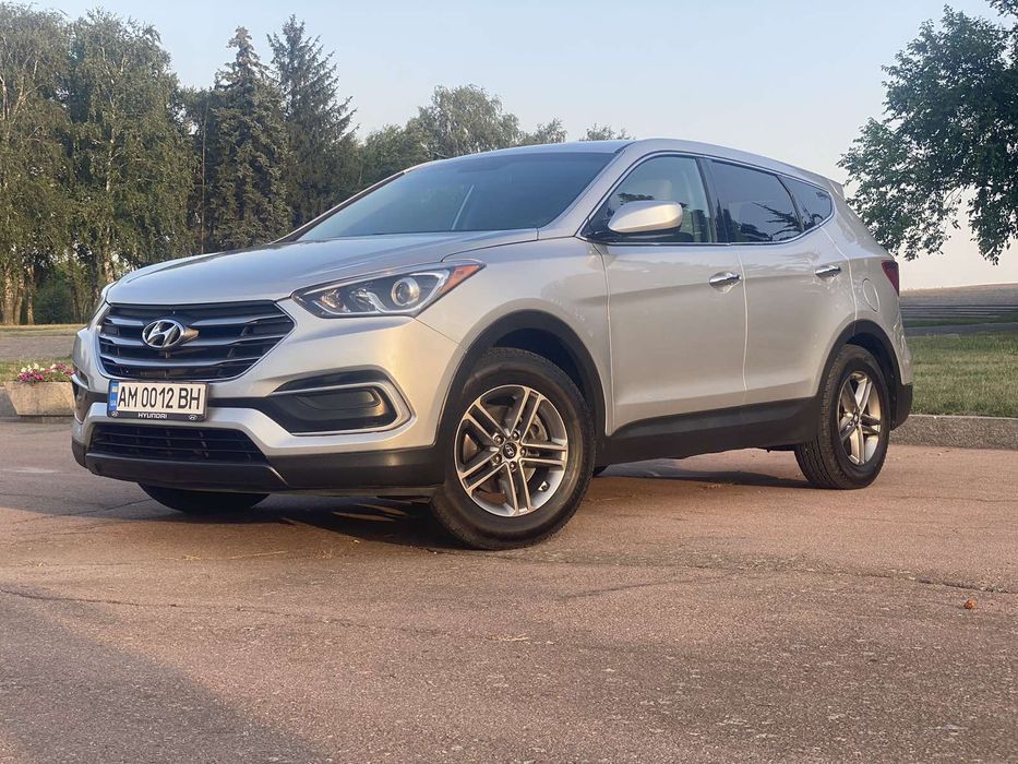Продам Hyundai Santafe 2017 року