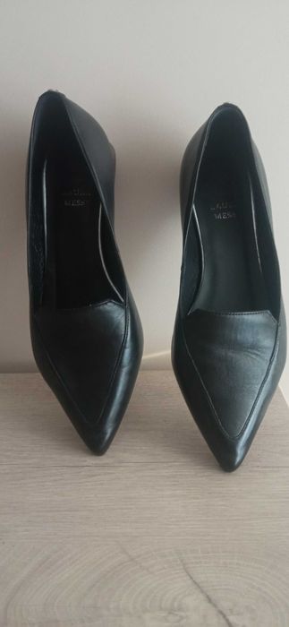 Laura Messi mokasyny półbuty skórzane czarne rozm. 37