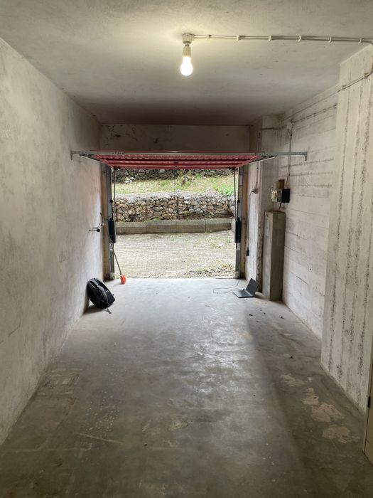 Garagem Box Massamá Monte Abrão