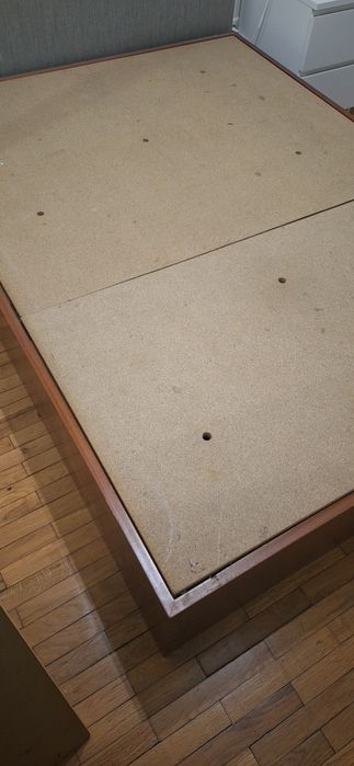 Cama/ estrado madeira