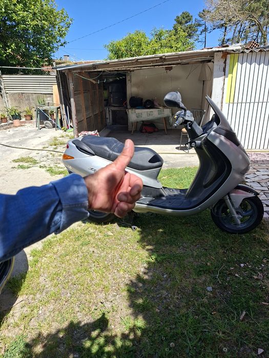 Mota Peugeot 125cc