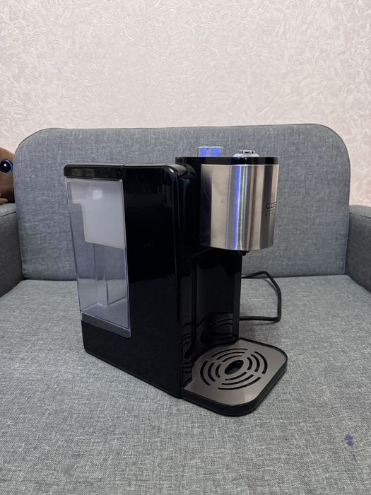 Дозатор Гарячої води Caso HW 400 2.2 літри