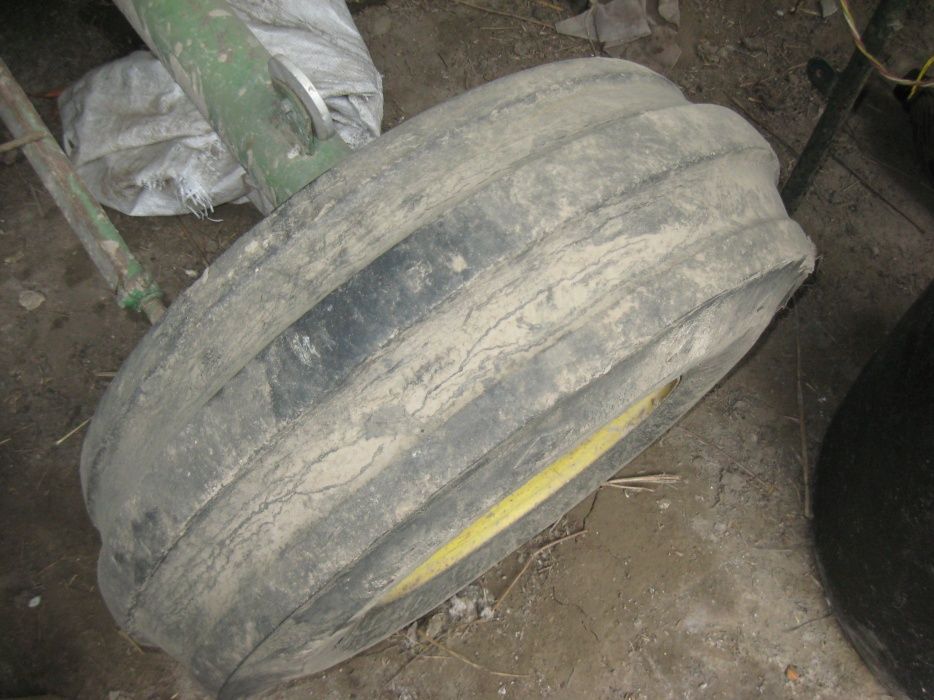 зерновий комбайн джон дір 925