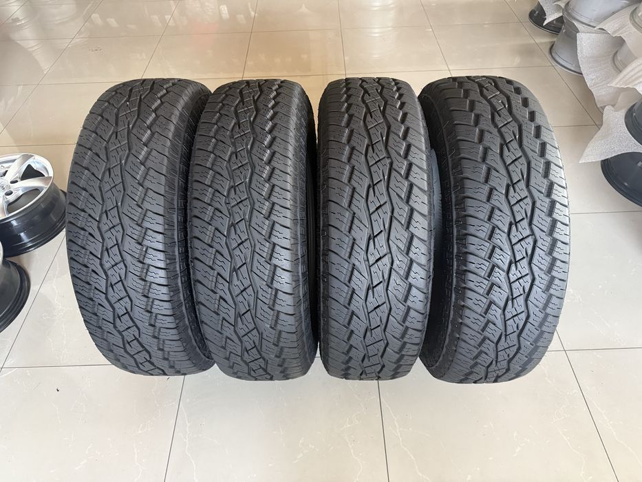 Шини всесезонні 255/70/18 Toyo Open Country A/T 255 70 r18