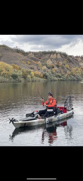 Каяк для рыбалки.