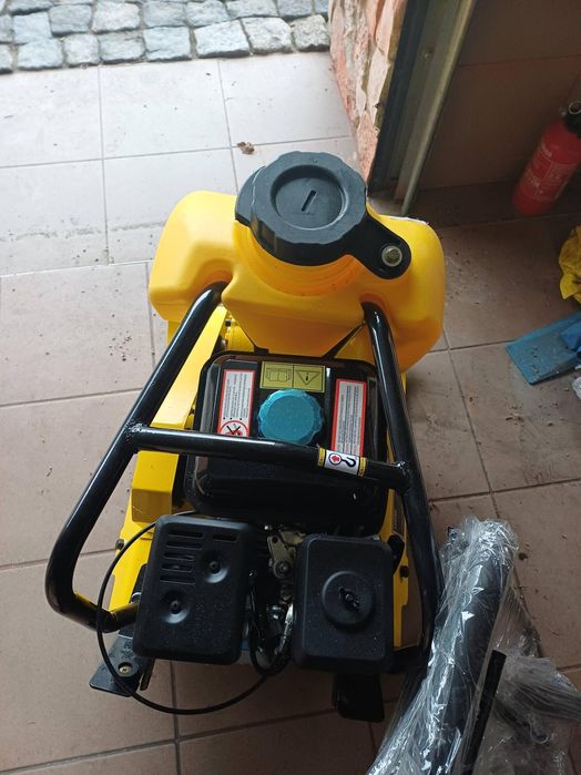 Zagęszczarka JCB HEW722