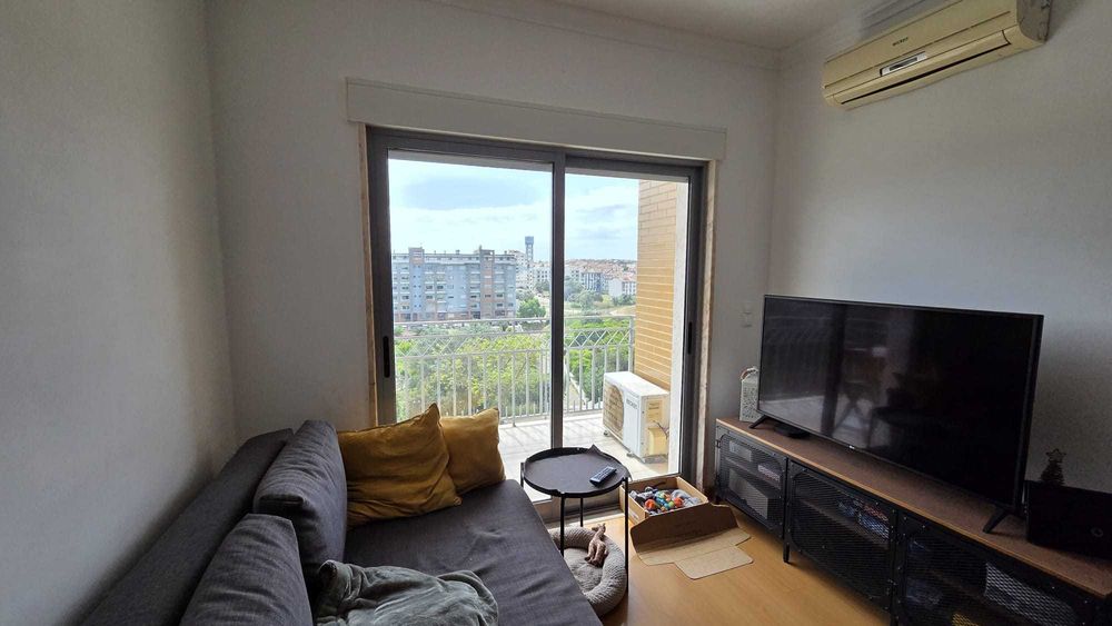 Apartamento T2 Torre da Marinha - Seixal