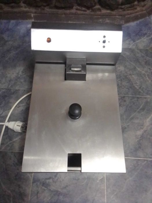 Електрофритюрница чебуречница ФР-5 Украина производитель