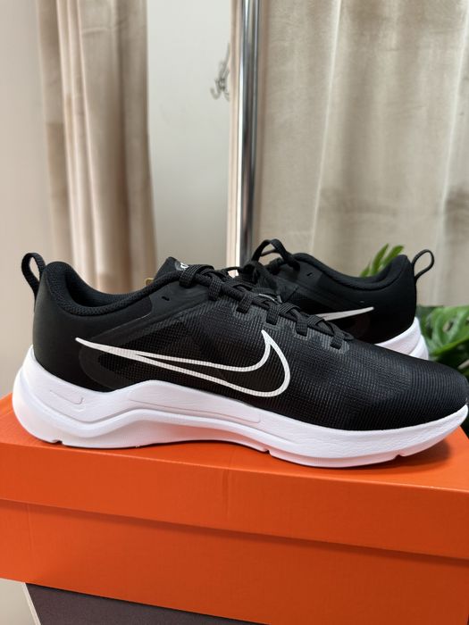 Кросівки Nike оригінал розмір 42,5
