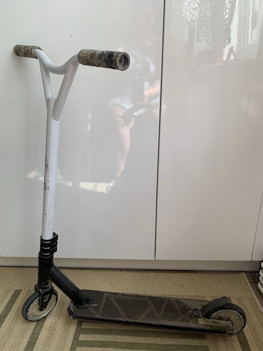 Трюковий самокат