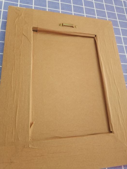 Espelho com moldura premium