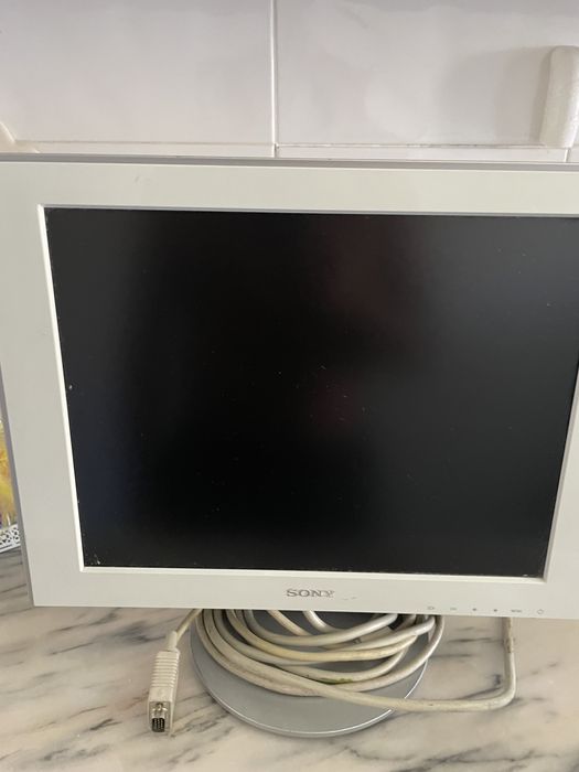 Monitor de PC Sony antigo