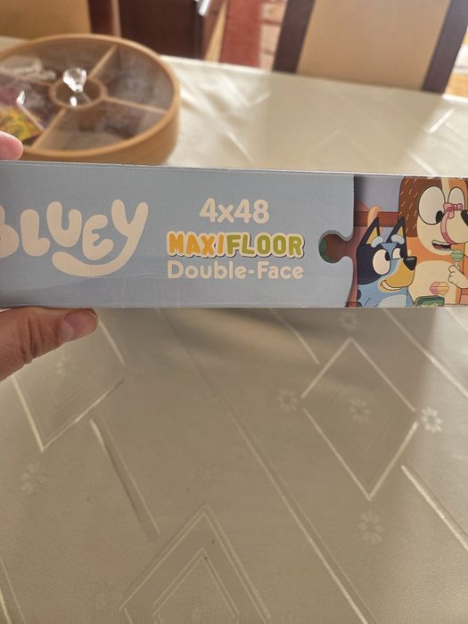 Puzzle  BLUEY cztery obrazki w jednym pudełku +3 lata
