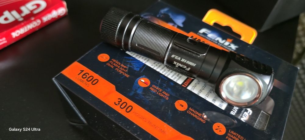 Latarka Fenix hm61r v.2.0