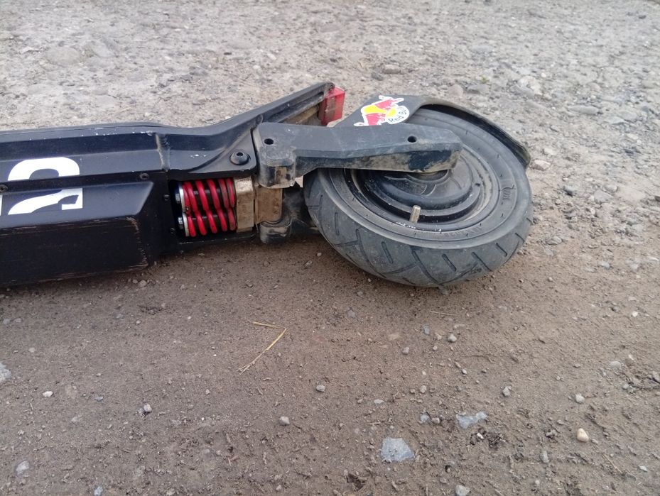 Електросамокат Aprilla esr 2