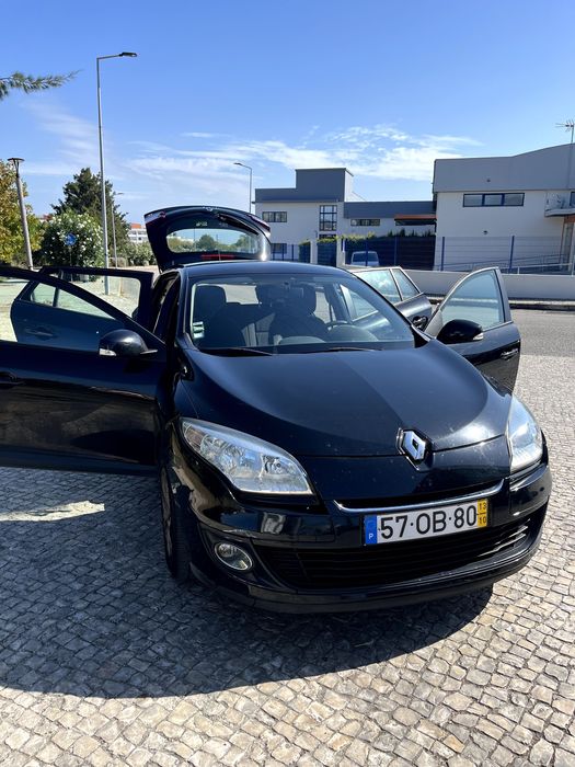 Mégane Sport Tourer 1.5 dCi 90 cv | 2013 | 209.000 km | Distribuição feita | Manutenção recente | 2 chaves