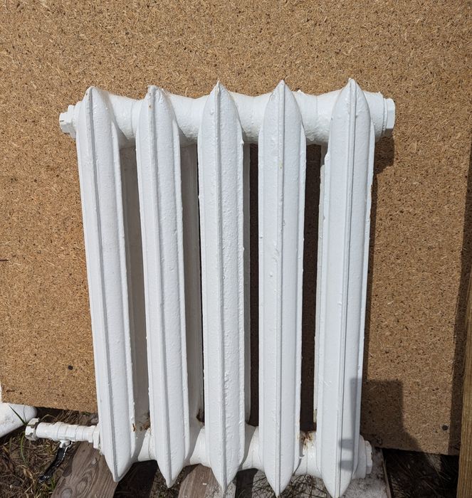 Grzejnik żeliwny, retro PRL, 5 żeberek