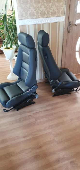 Продам сидіння Recaro w124