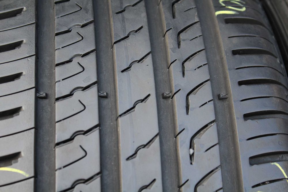 215 50 r17 Barum BRAVURIS 5HM