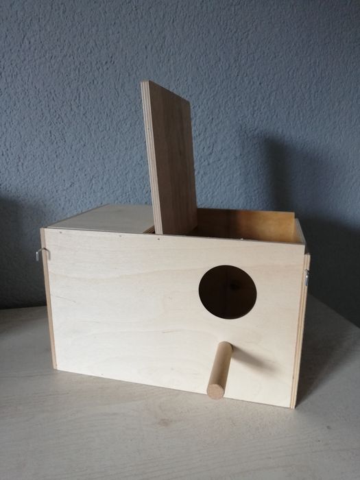 NOWA duża budka lęgowa dla papugi 30x18. 5x18.5cm