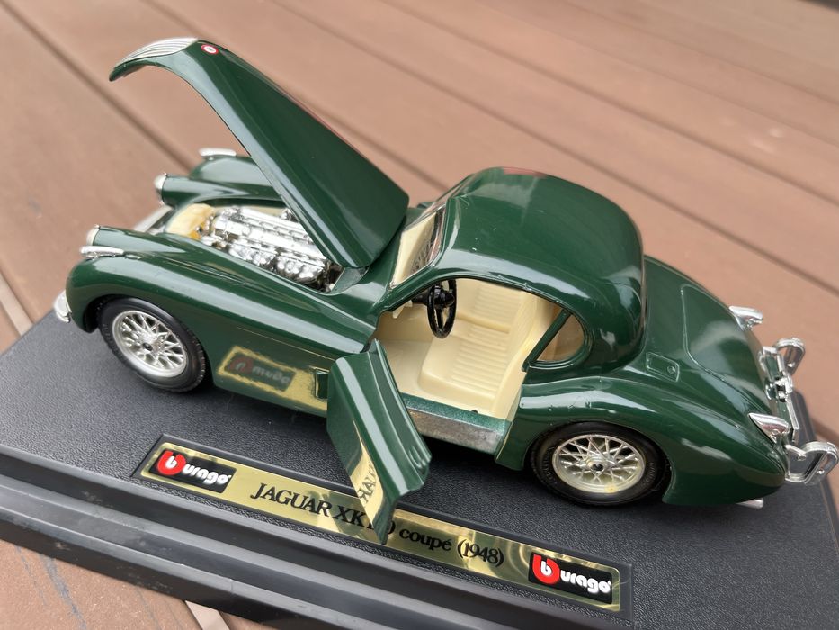 BURAGO - Jaguar - XK 120 Coupe 1948