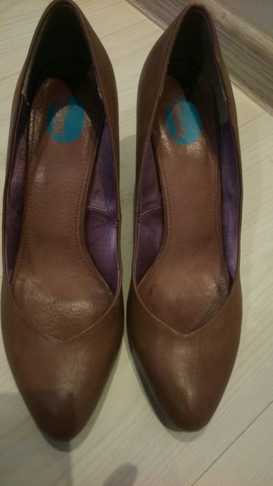 Szpilki brudny róż 40