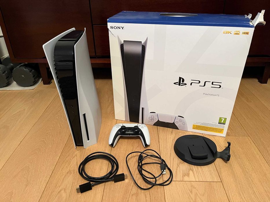 Konsola PS5 Playstation 5, Fat 825 GB, pełny zestaw