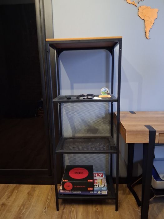 Regał metalowy czarny