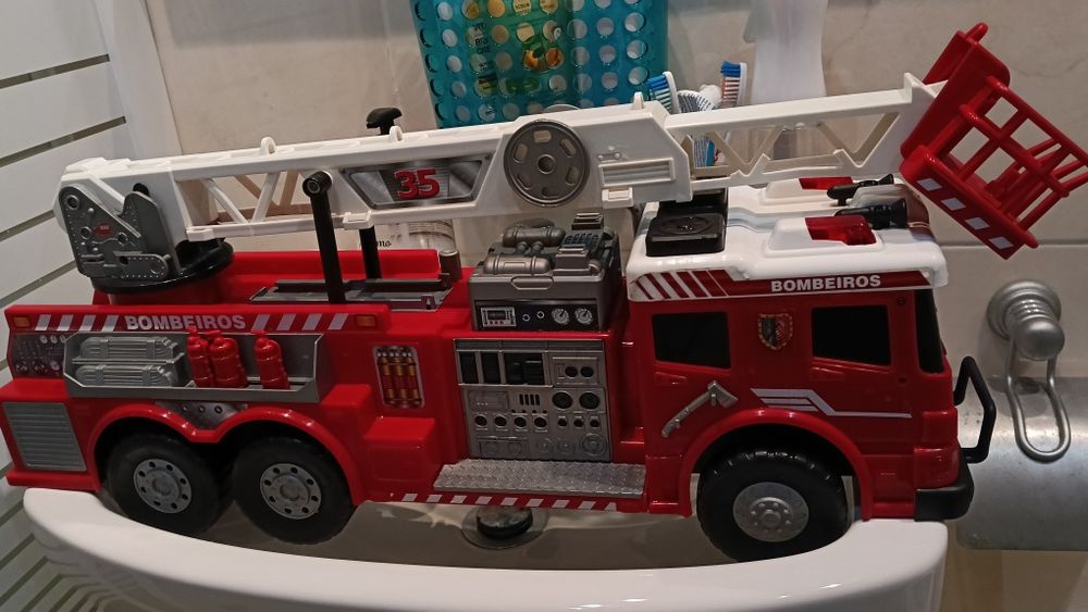 Carro dos bombeiros