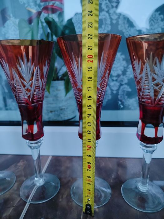 Келихи  кришталеві червоні