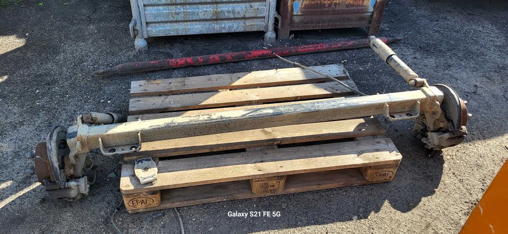 Belka tylna z bebnami i amortyzatorami Peugeot Boxer