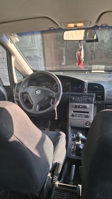 Продається опель 2005