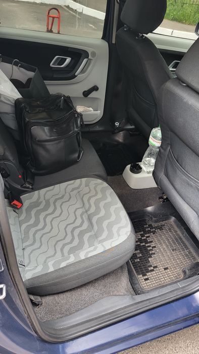 Продается Škoda Roomster 2009