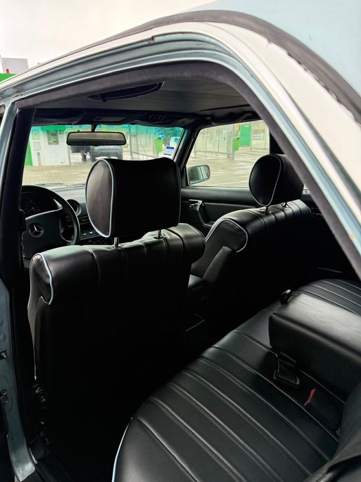 Mercedes  Benz w123 300d