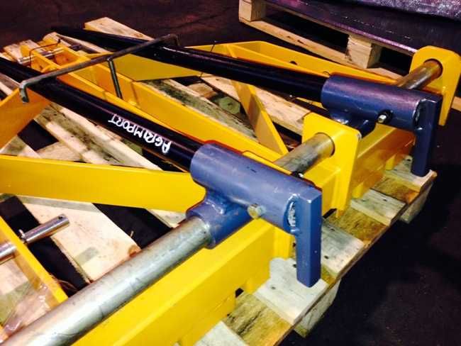 Garfo para Fardos de feno Dobrável 700kg - D-700K-IVA E ENVIO INCLUÍDO