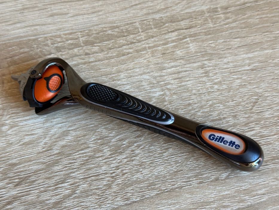 Nowy trzonek do maszynki Gillette Fusion – oryginalny uchwyt