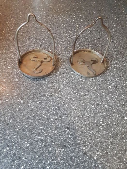 Тарелки к весам лабораторным