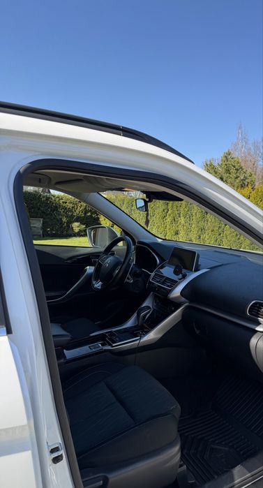 Mitsubishi Eclipse Cross, Polski Salon