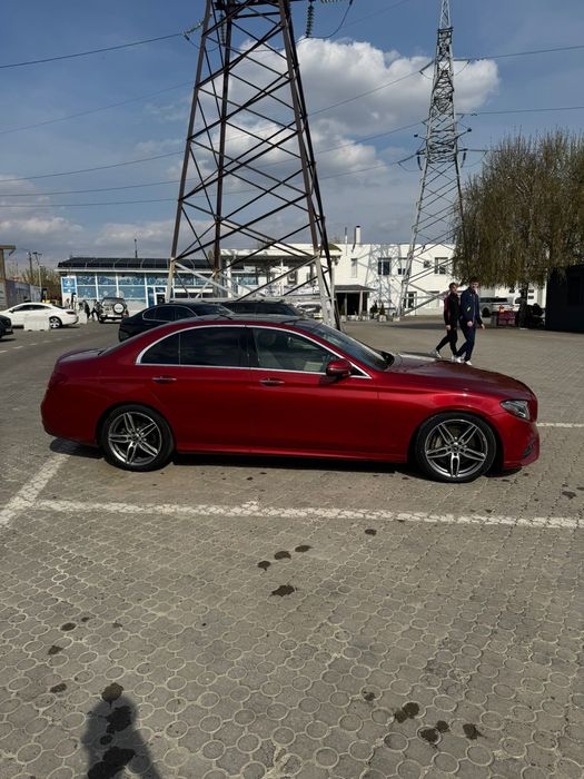 Продам MERCEDES E300