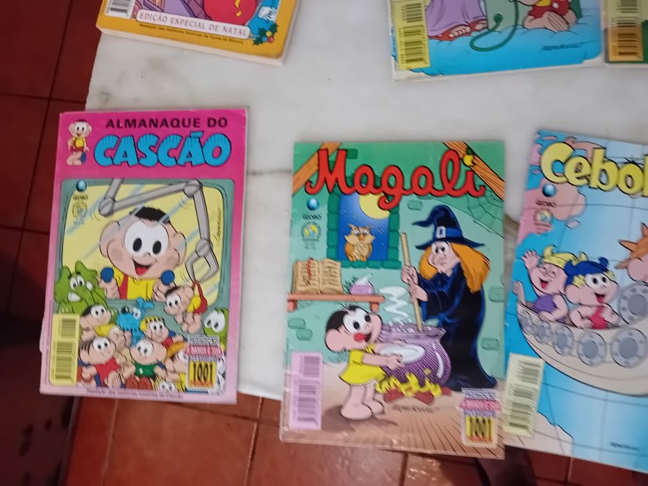 Conjunto de 8 Livrinhos Bandas Desenhadas