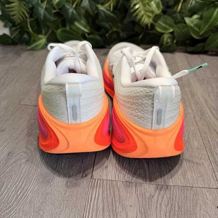 Nike Vomero Plus White R.39