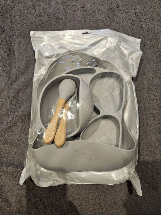 Zestaw obiadowy silikonowy dla niemowląt dzieci szary