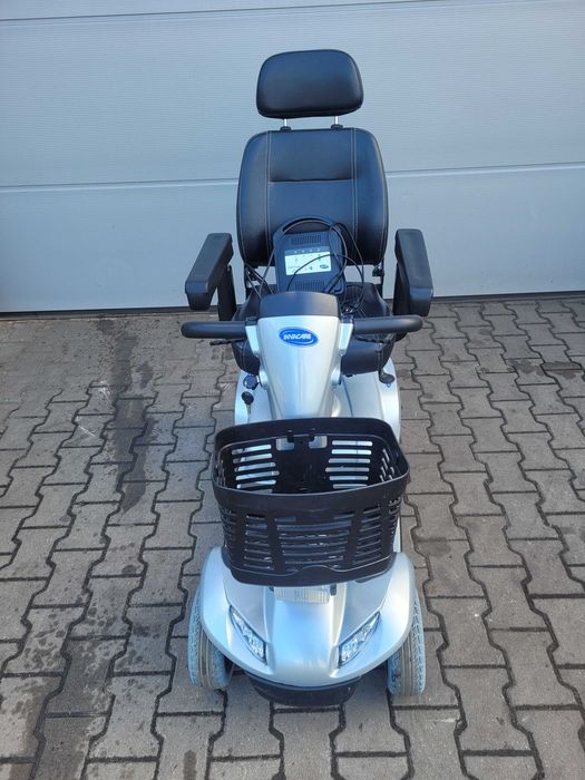 Wózek inwalidzki elektryczny INVACARE